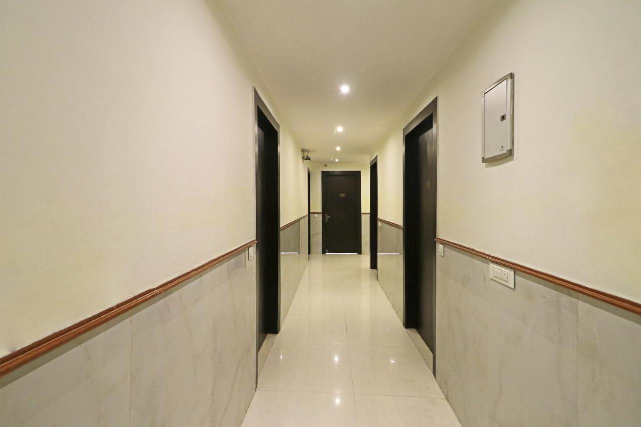 ניו דלהי Hotel Paragon Suites מראה חיצוני תמונה