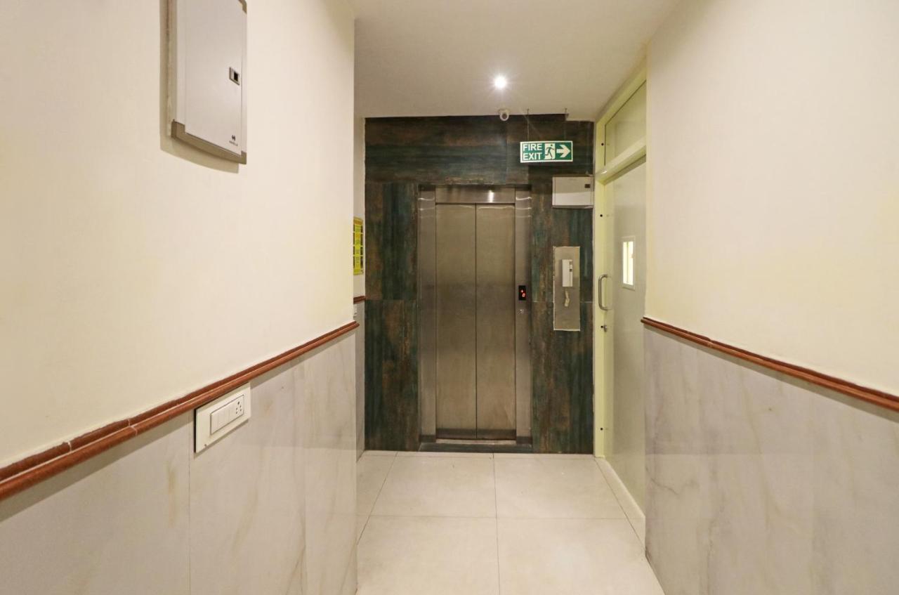 ניו דלהי Hotel Paragon Suites מראה חיצוני תמונה