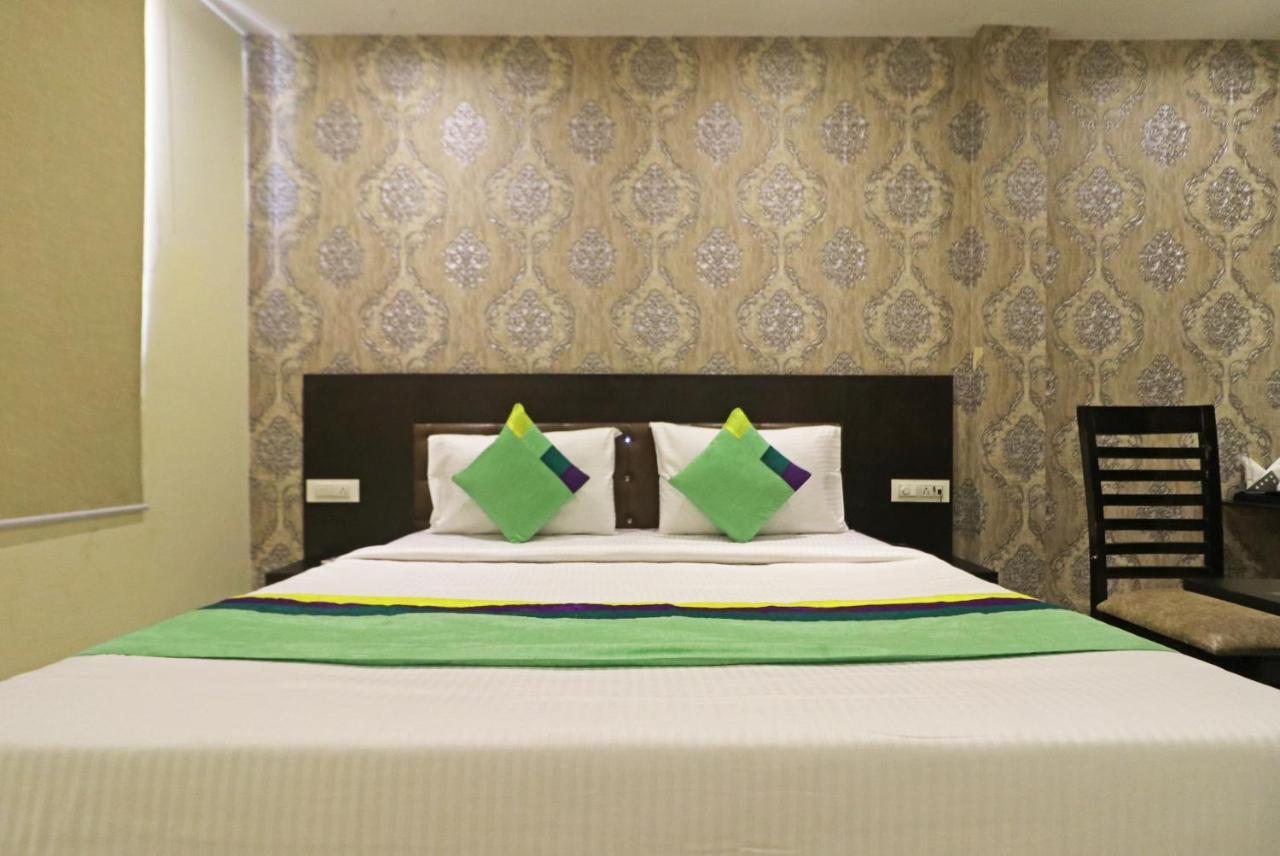 ניו דלהי Hotel Paragon Suites מראה חיצוני תמונה